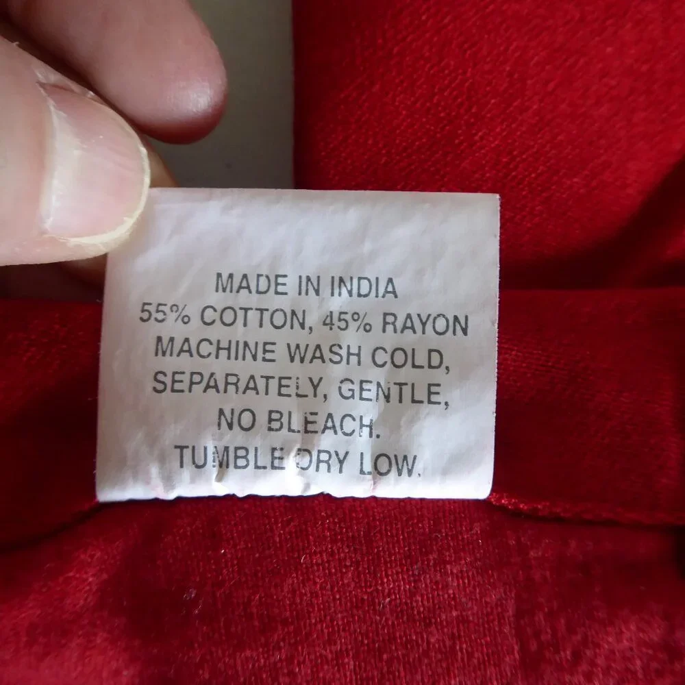CRATE & BARREL BRAND 21” RED ROSETTI CLOTH NAPKIN SET OF 12